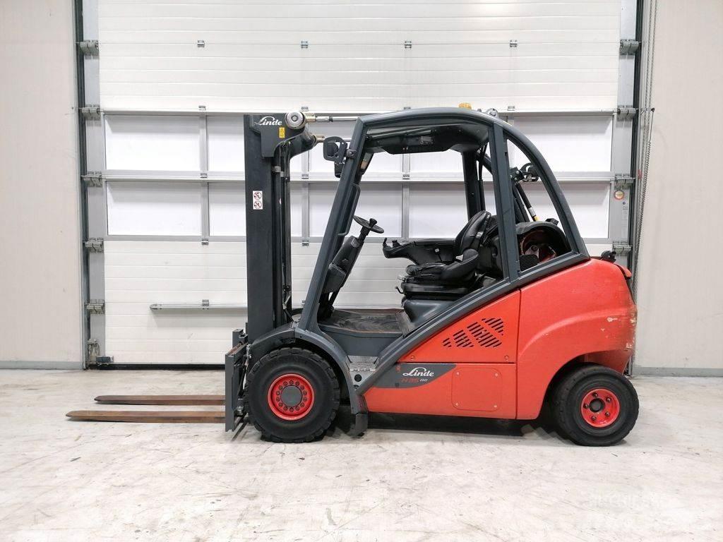 Linde H35T-02 LPG trucks