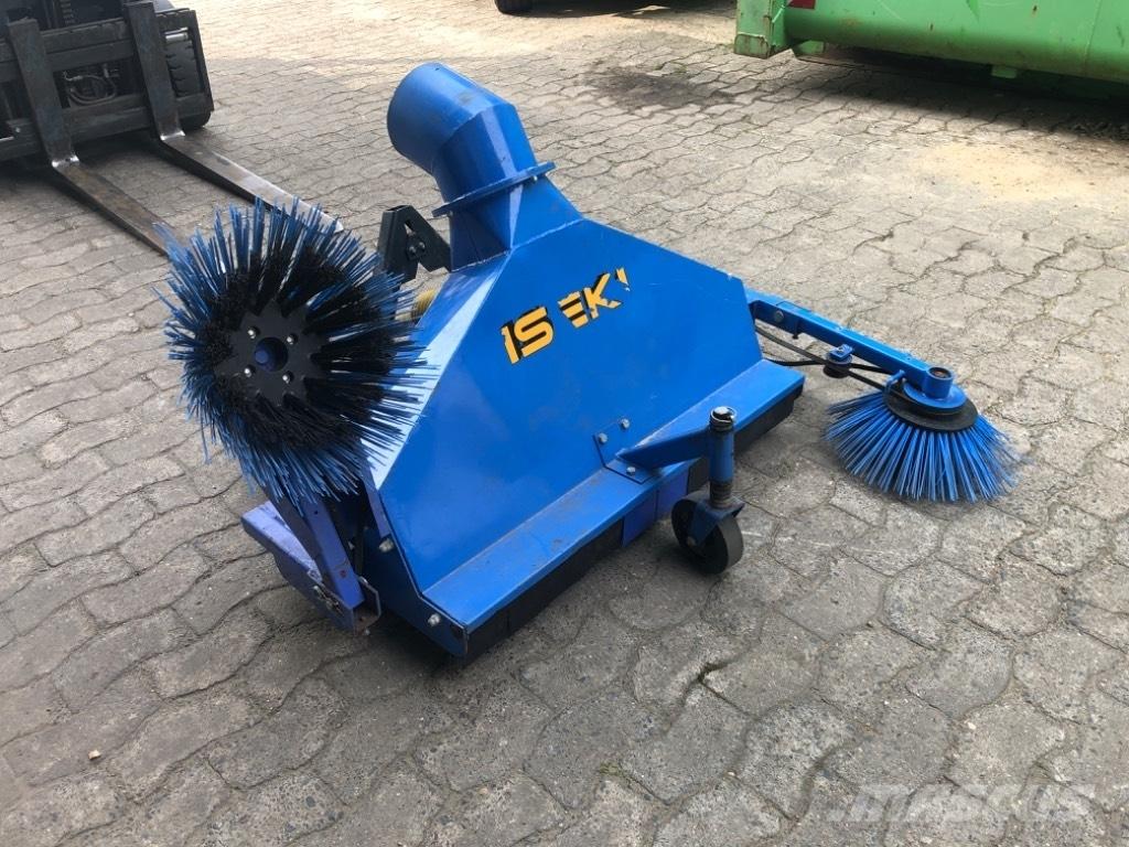 Iseki LS 100 Compact tractor attachments
