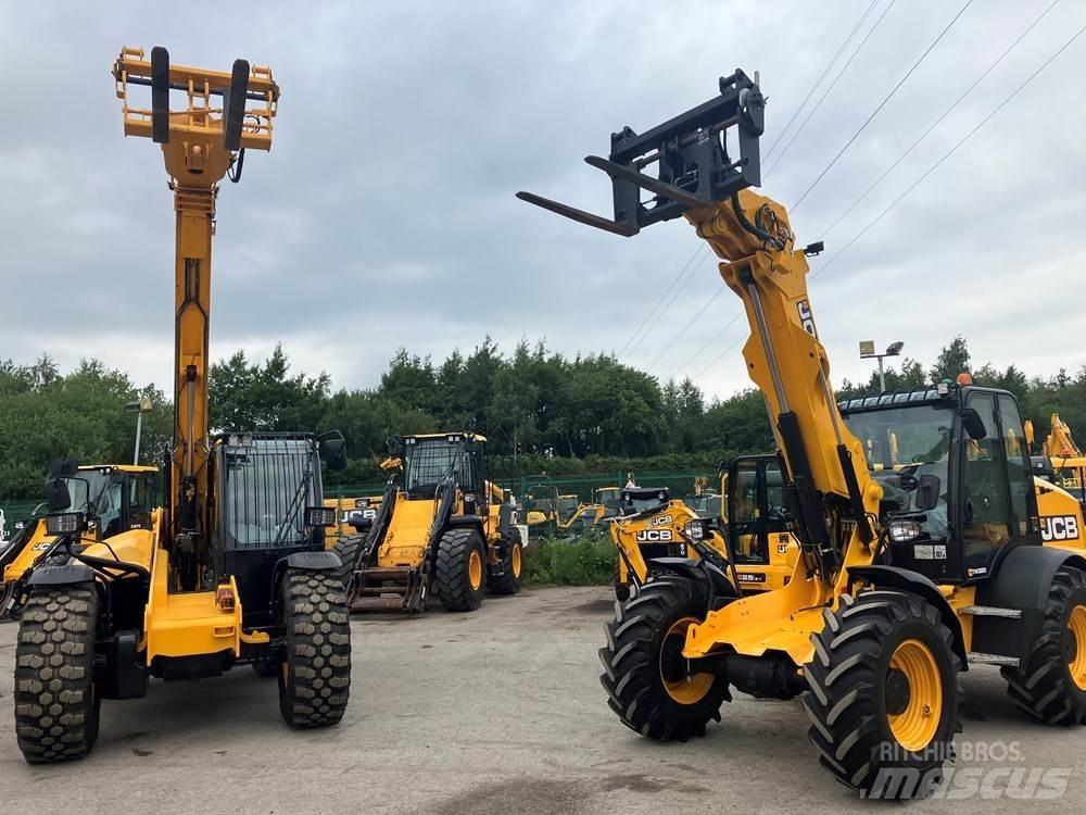 JCB TM320 Mini loaders