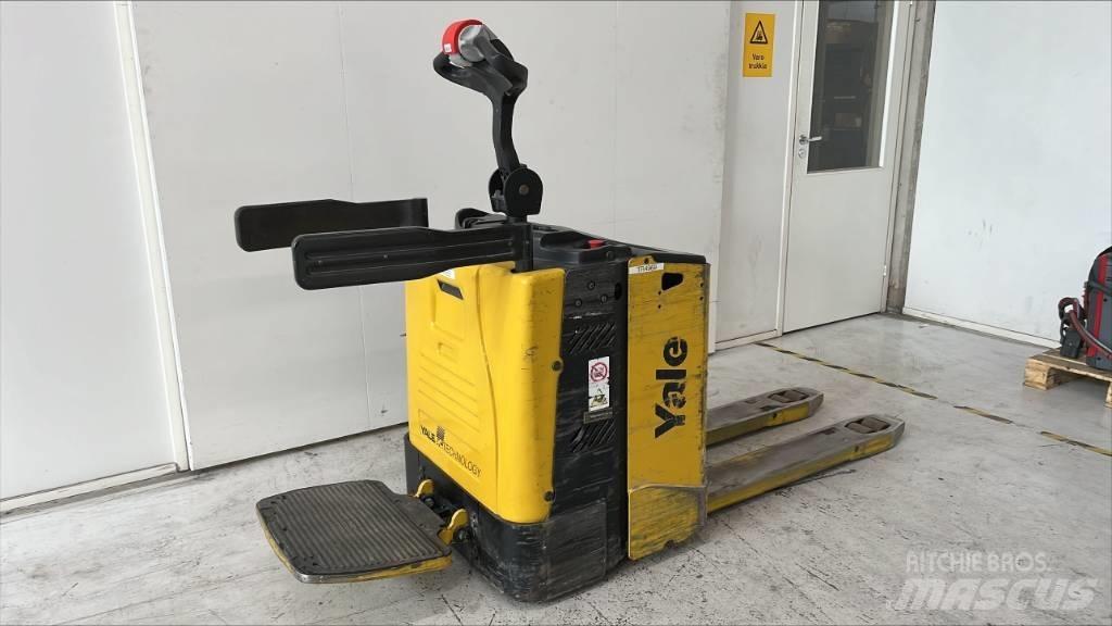 Yale MP20X Low lifter with platform