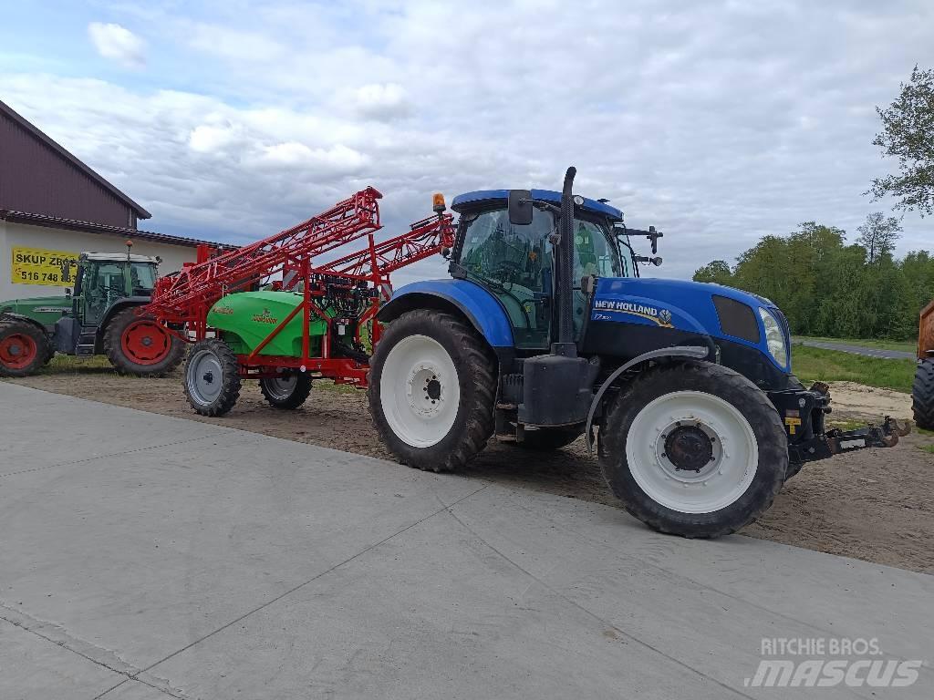 New Holland T 7.200 Tractors