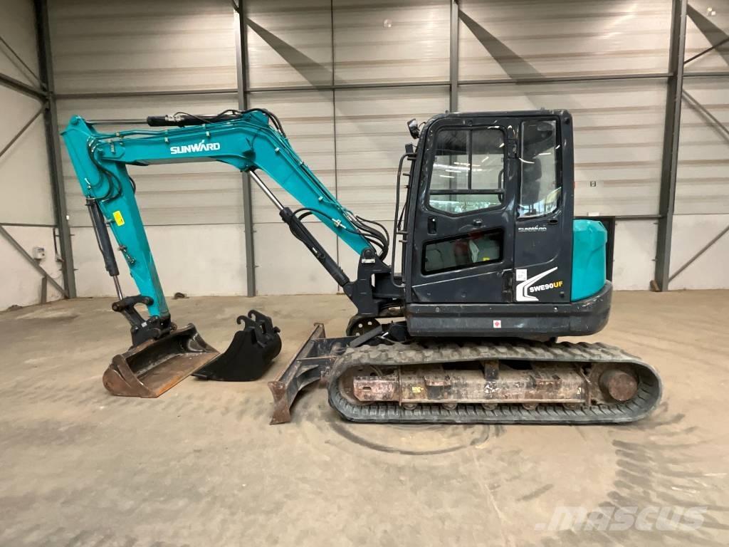Sunward SWE 90 UF Midi excavators  7t - 12t