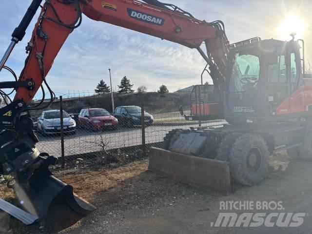  Dosan DX 140 Backhoe loaders