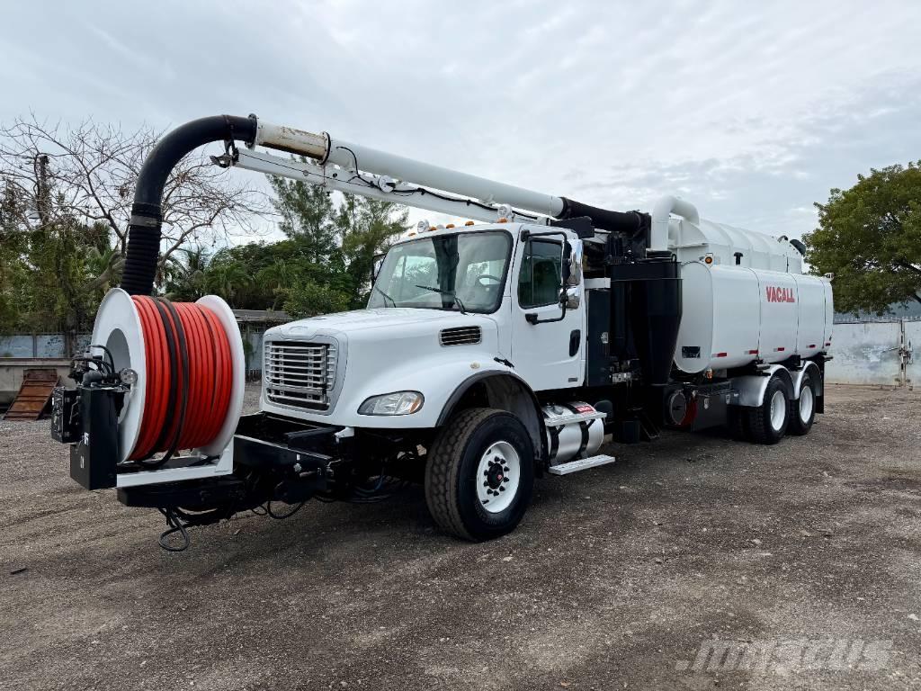 Freightliner M2 Combi / vacuum trucks