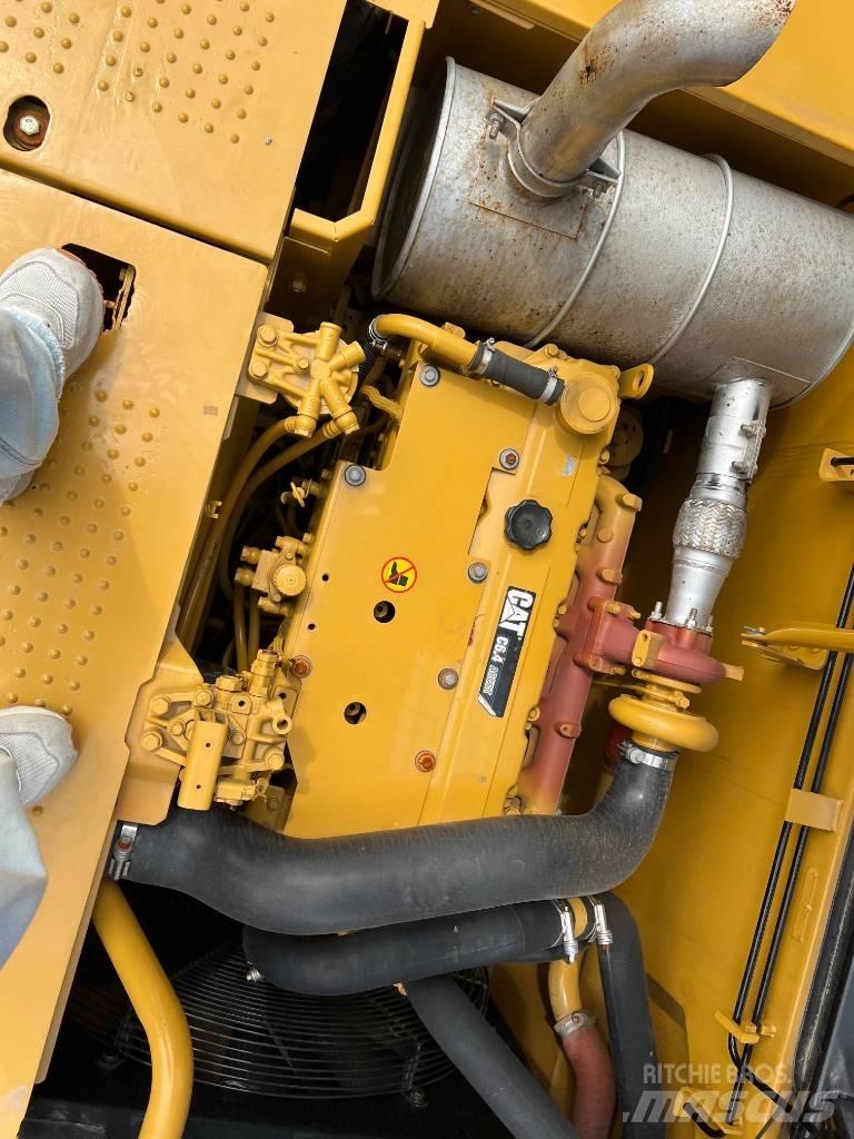 CAT 320 D Crawler excavators