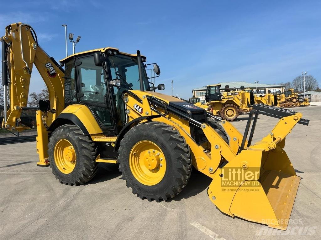 CAT 444 Backhoe loaders