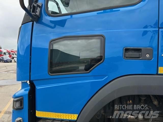 Volvo 420 FMX Tipper trucks