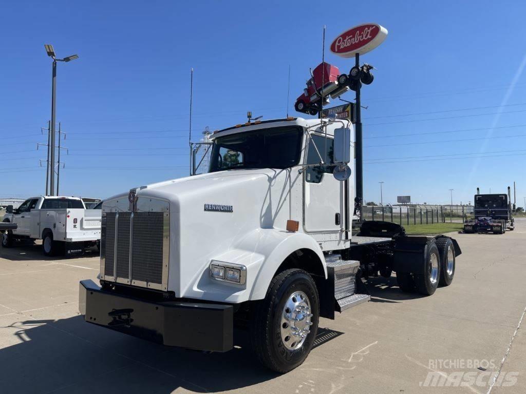 Kenworth T 800 Tractor Units