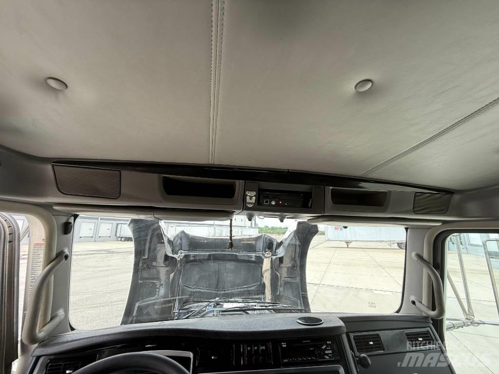 Kenworth T 800 Tractor Units