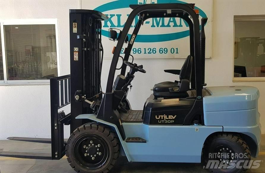 Utilev (5586) UT30P Diesel trucks