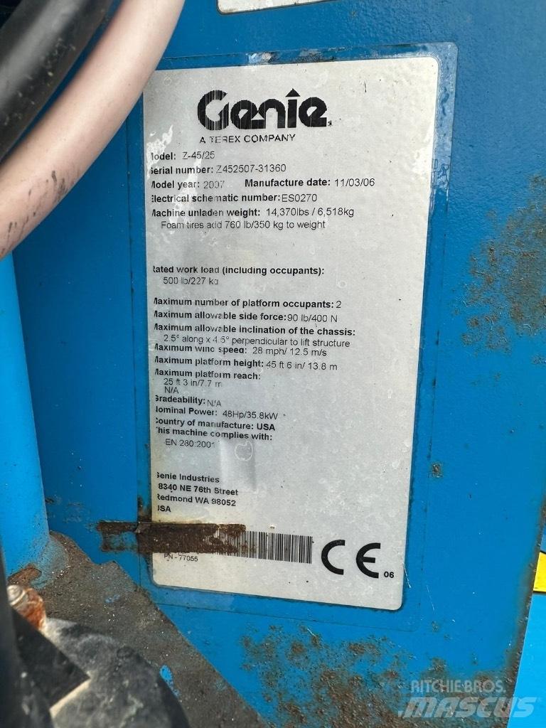 Genie Z 45/22 Articulated boom lifts