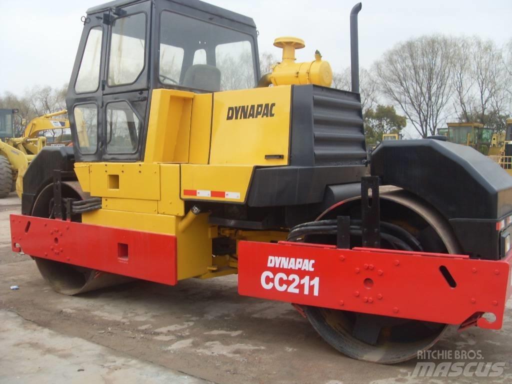 Dynapac CC 211 Twin drum rollers