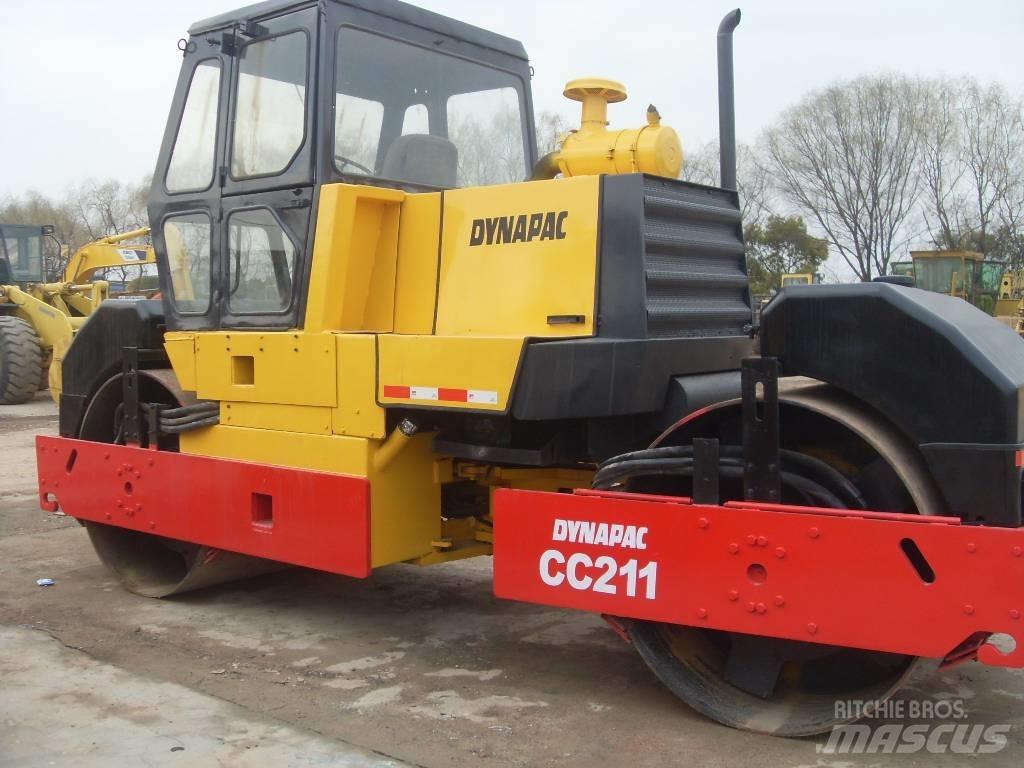 Dynapac CC 211 Twin drum rollers