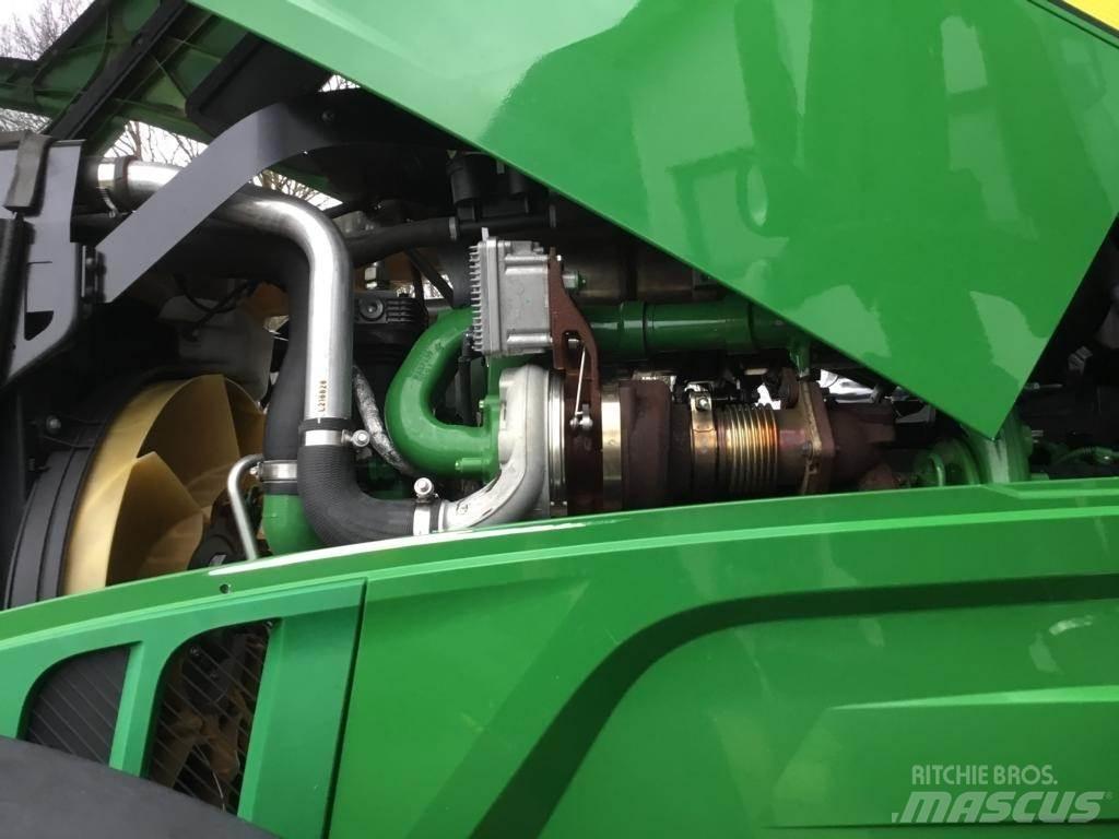 John Deere 6250R Tractors