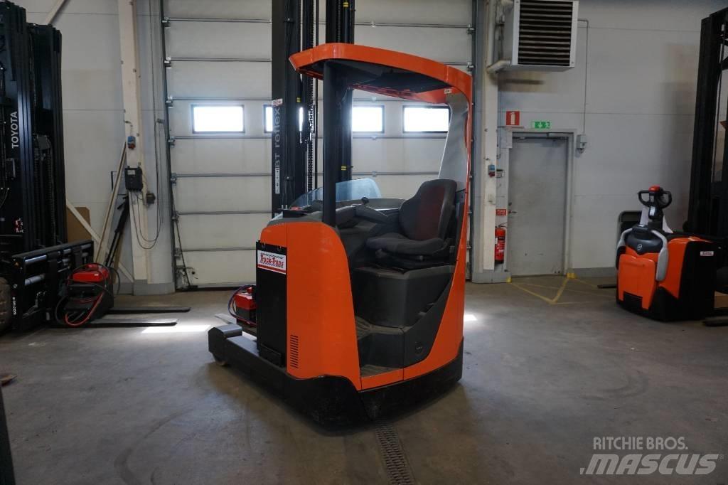 Toyota RRE160 Reach trucks