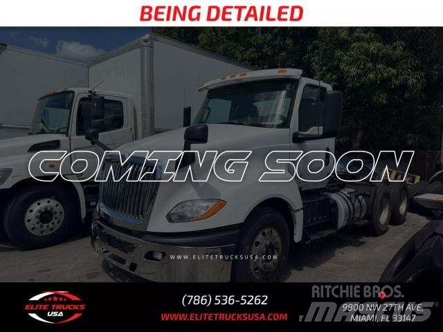 International LT Tractor Units