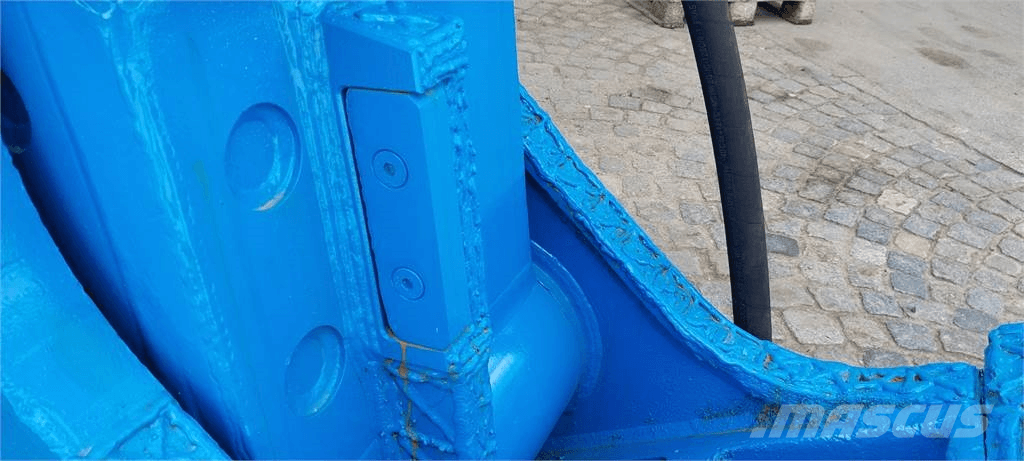  EMB VP3000 Pulveriser  (Demolition Crusher ) 
