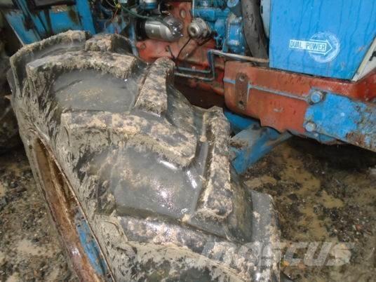 Ford 6600 6600 Tractors