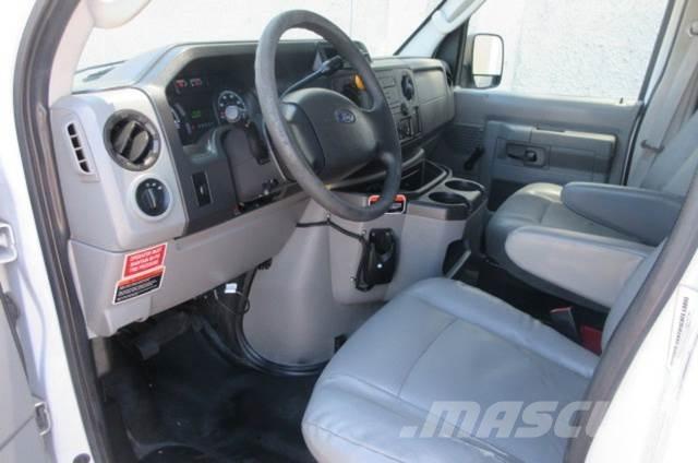 Ford E350 Recovery vehicles