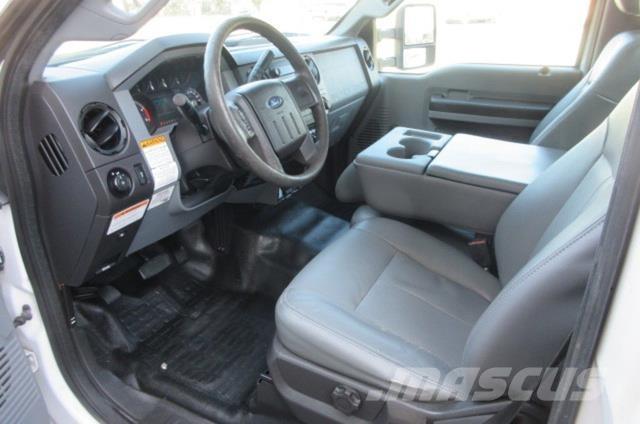 Ford F550 Recovery vehicles