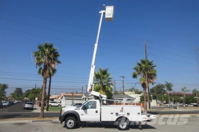 Ford F550 Recovery vehicles