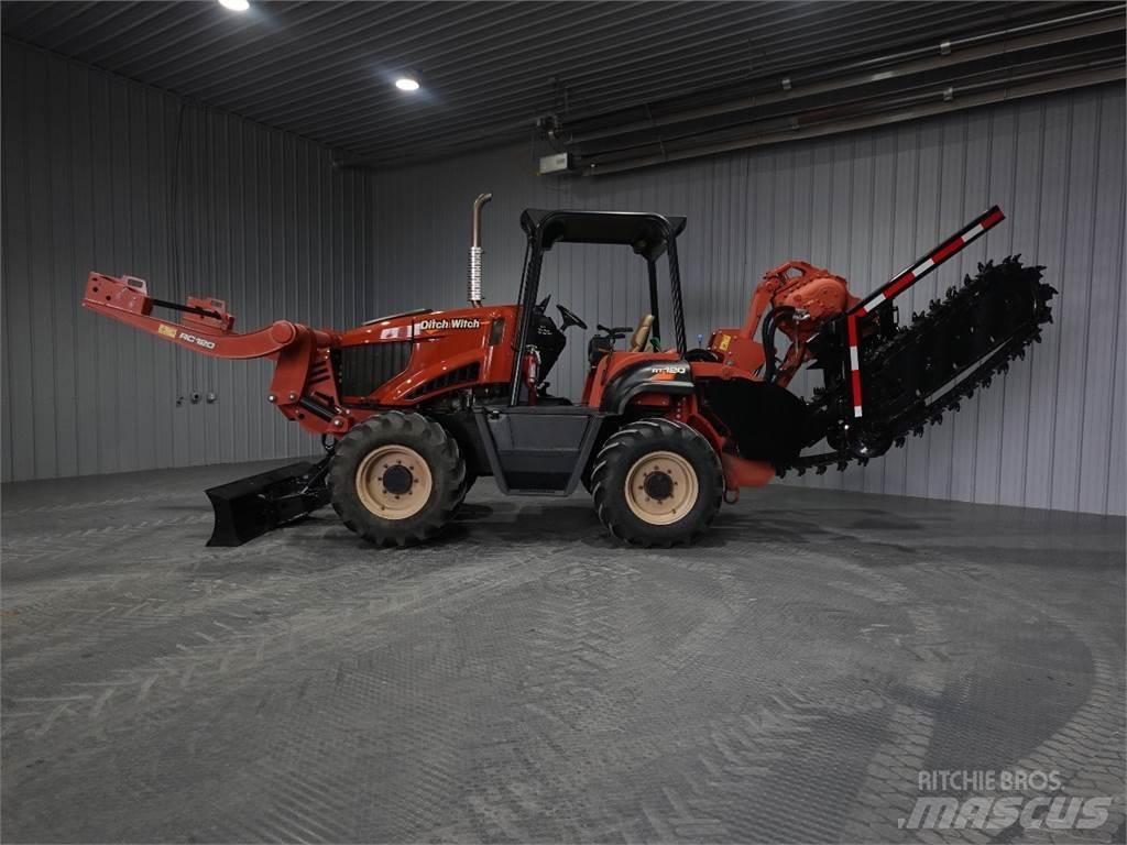 Ditch Witch RT120 Trenchers