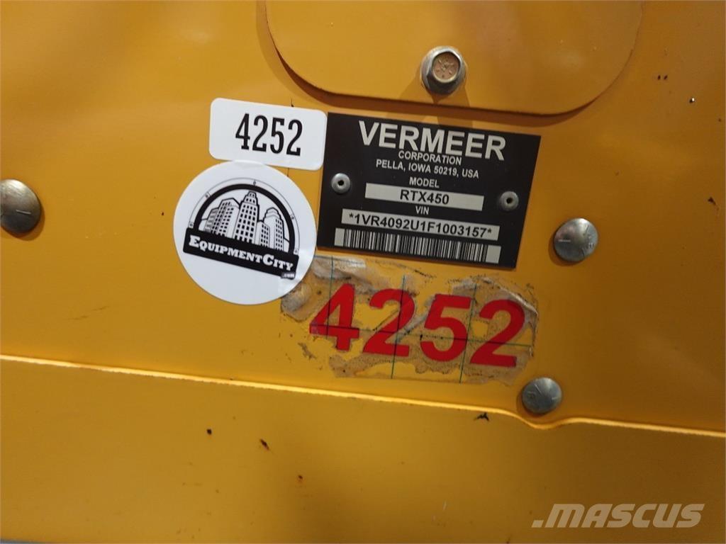 Vermeer RTX450 Trenchers