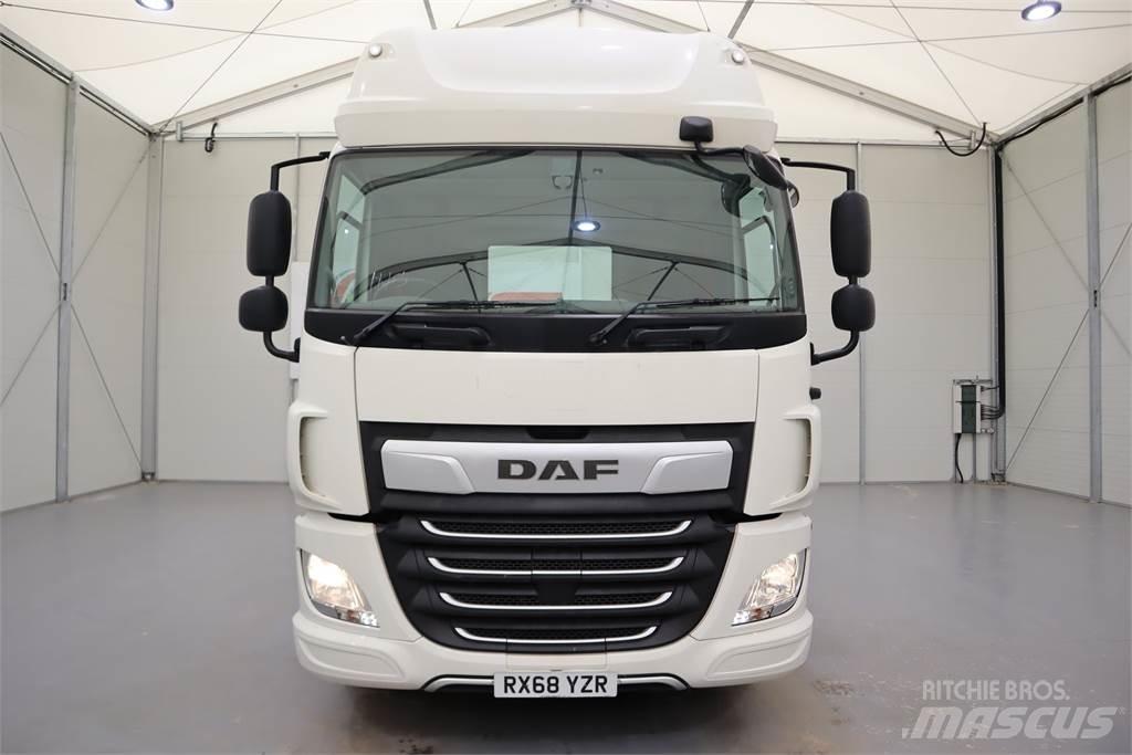 DAF CF450 Tractor Units