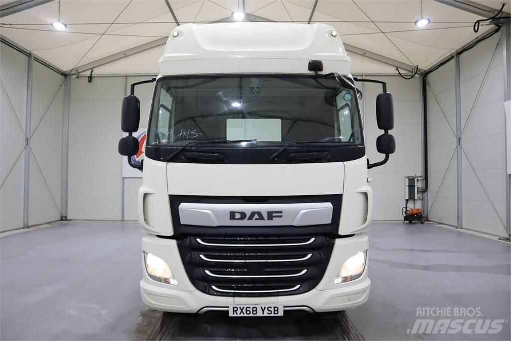 DAF CF450 Tractor Units