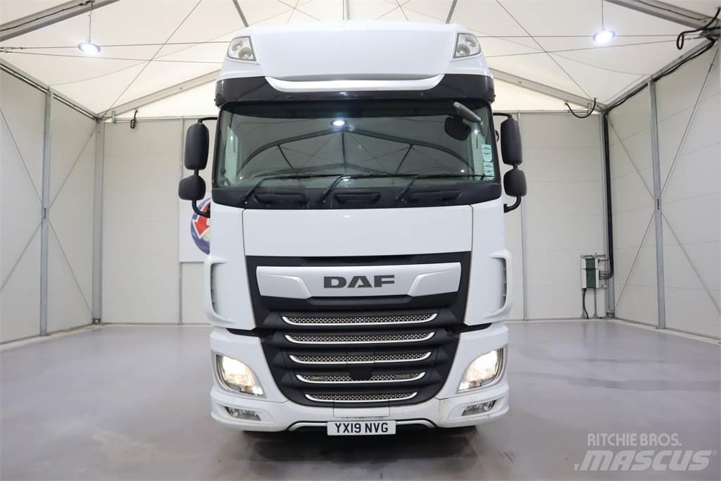 DAF XF530 Tractor Units