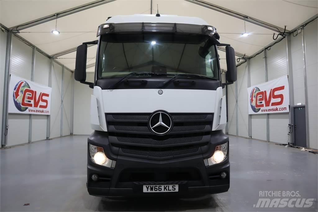 Mercedes-Benz ACTROS 1824 Curtainsider trucks