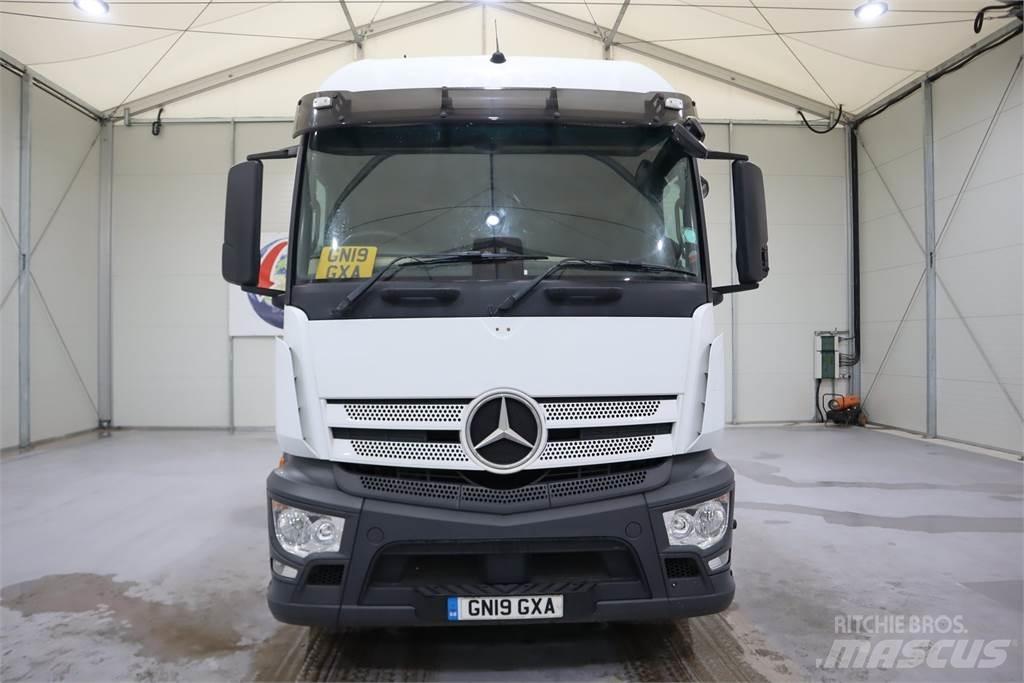 Mercedes-Benz Actros 1840 Tractor Units