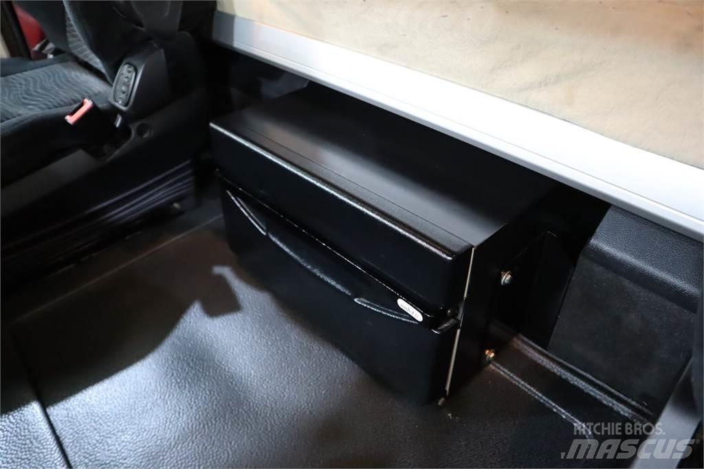Mercedes-Benz Actros 2543 Tractor Units