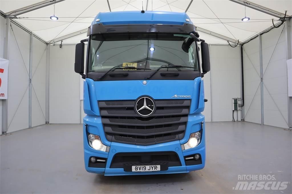 Mercedes-Benz Actros 2545 Tractor Units
