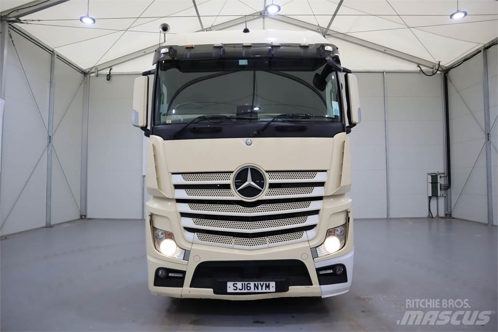 Mercedes-Benz Actros 2545 Tractor Units