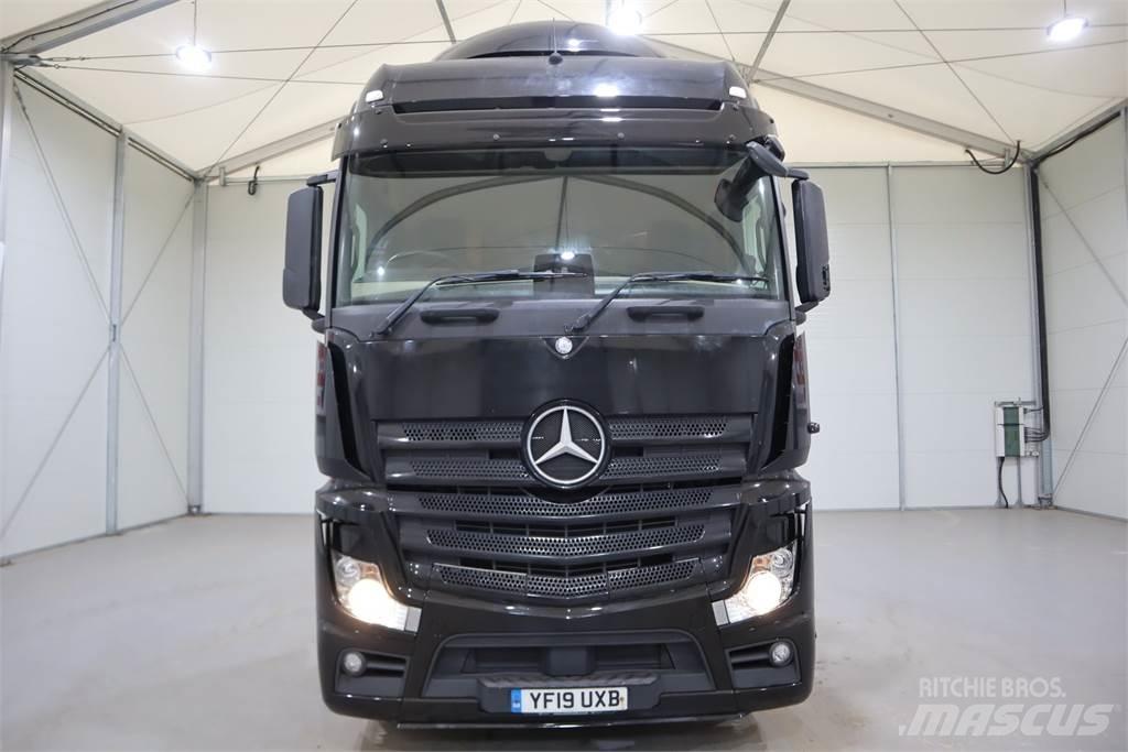Mercedes-Benz Actros 2545 Tractor Units
