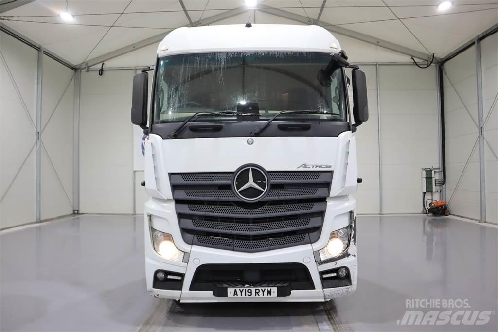 Mercedes-Benz Actros 2545 Tractor Units