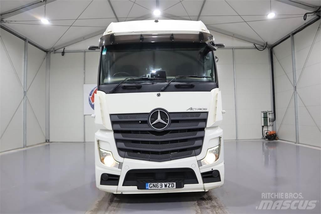Mercedes-Benz Actros 2545 Tractor Units