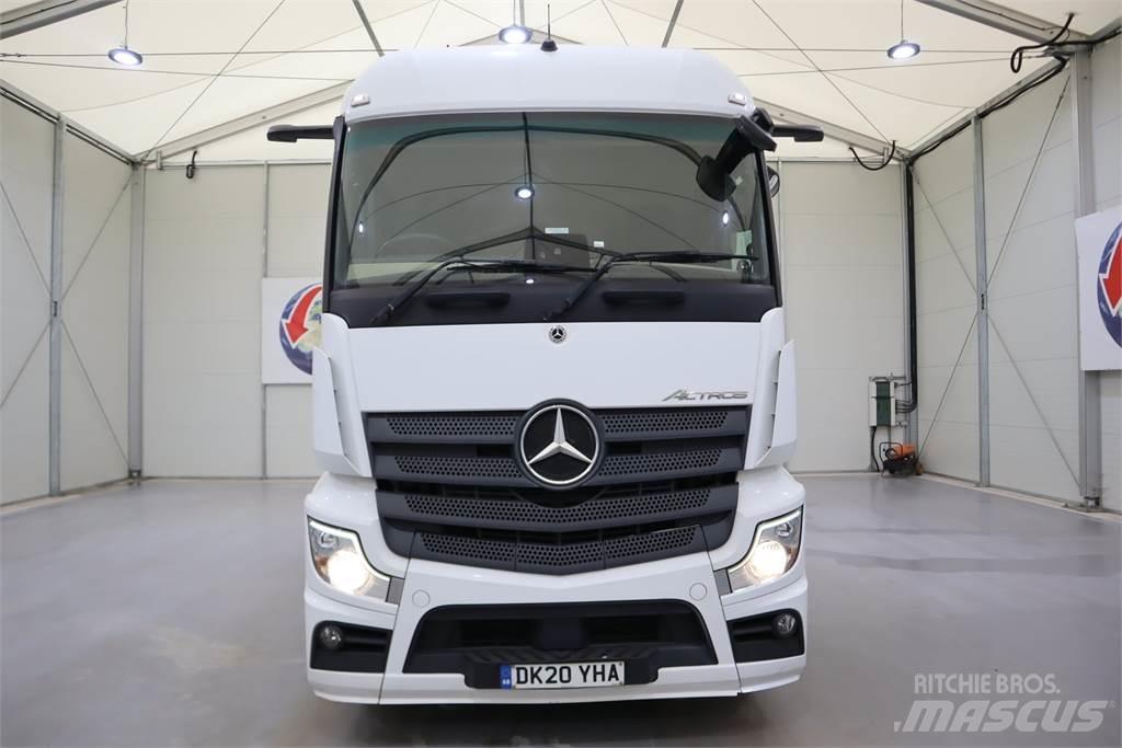 Mercedes-Benz Actros 2545 Tractor Units