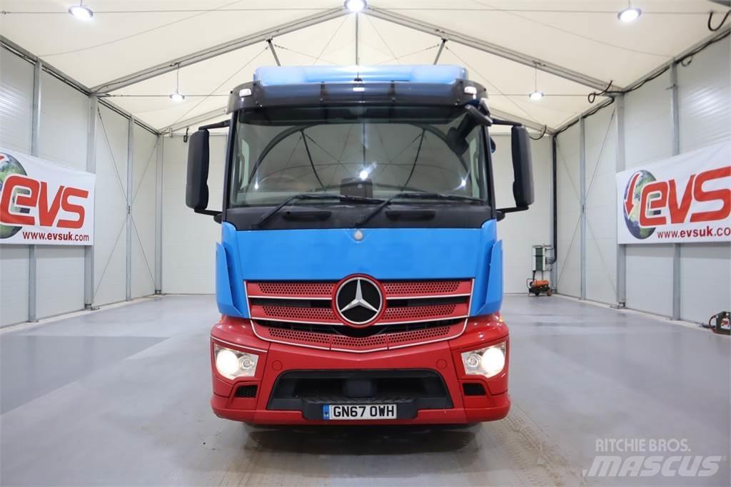 Mercedes-Benz ANTOS 1824 Curtainsider trucks