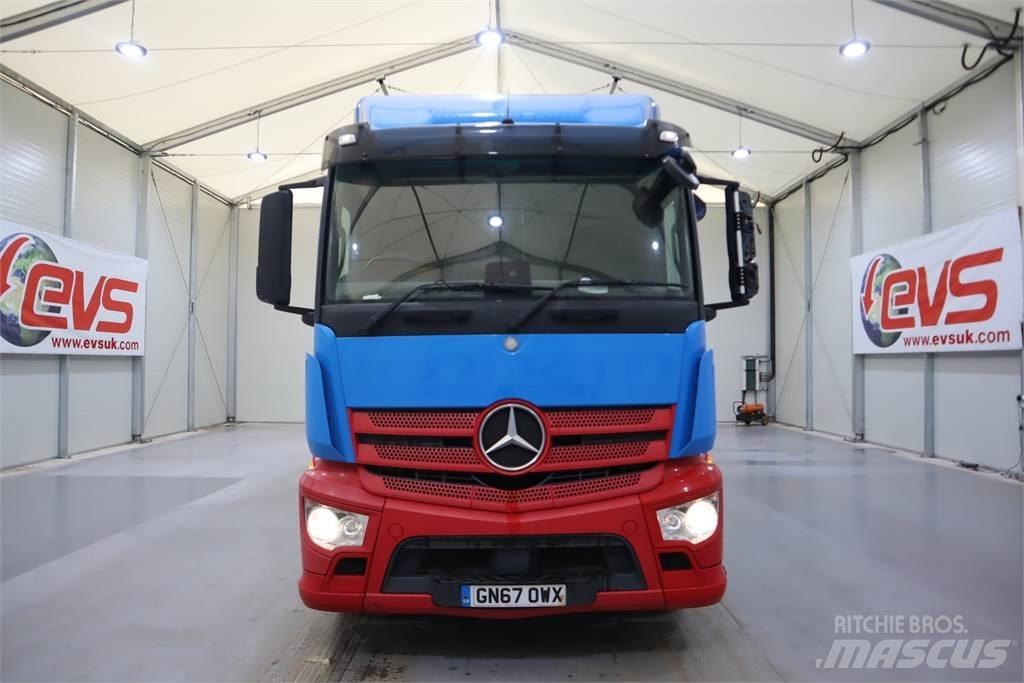 Mercedes-Benz ANTOS 1824 Curtainsider trucks