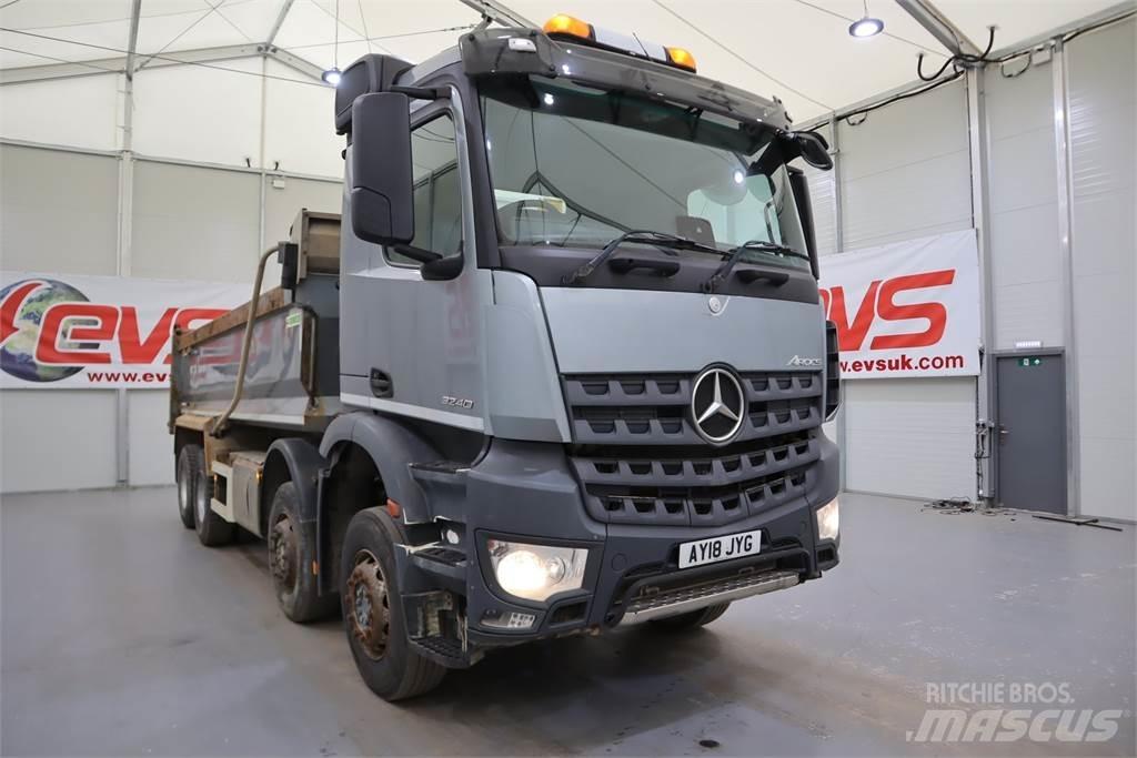Mercedes-Benz Arocs 3240 Tipper trucks