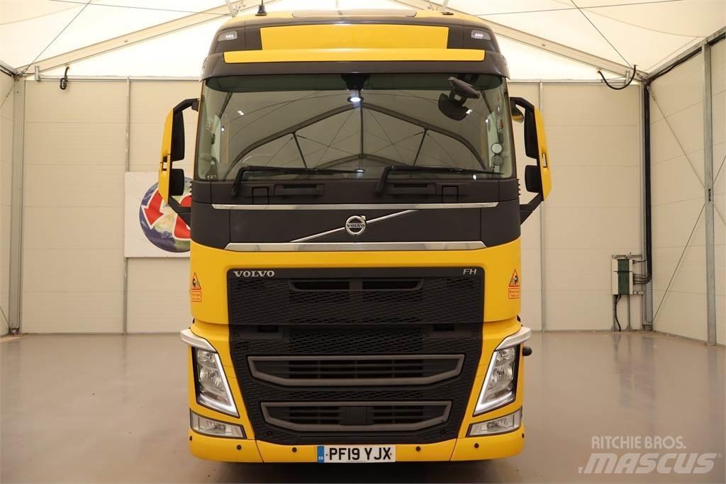 Volvo FH460 Tractor Units