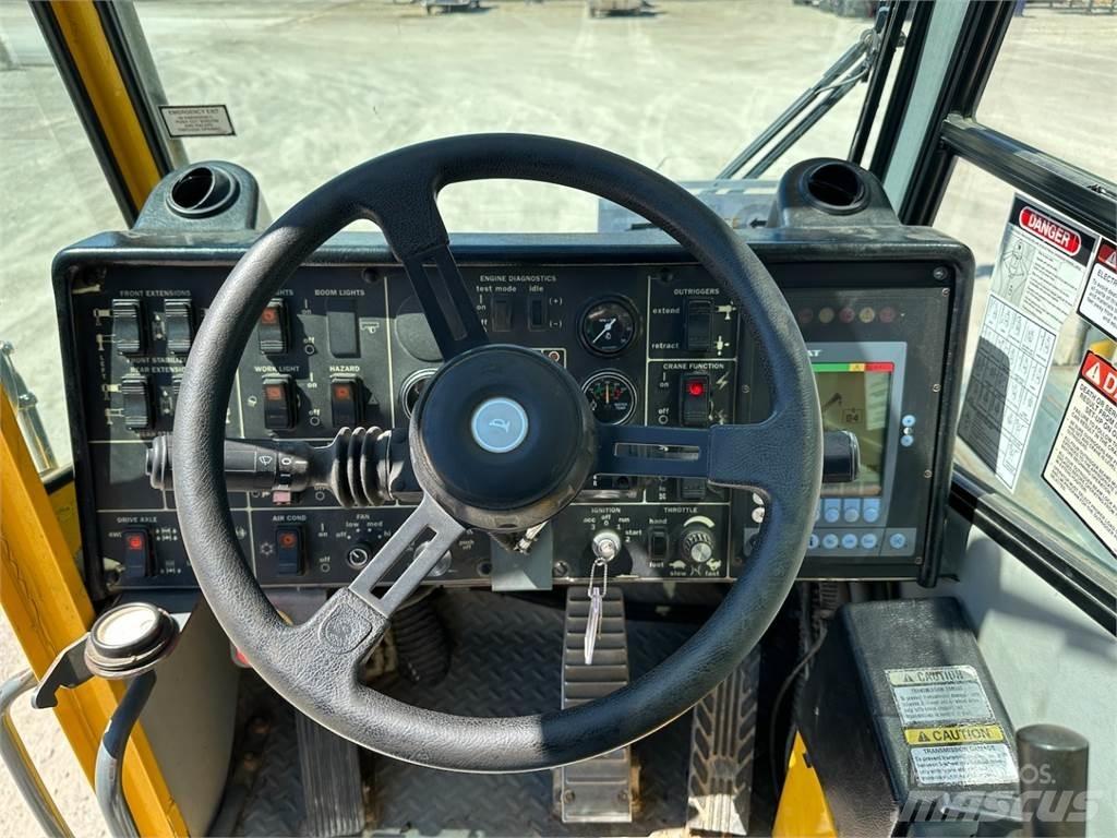 Grove 750E Rough terrain cranes