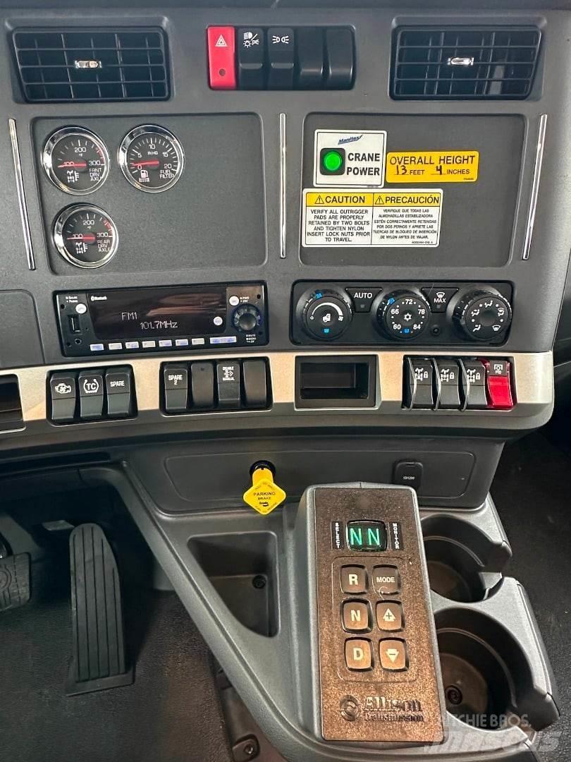 Manitex 30100 C Crane trucks