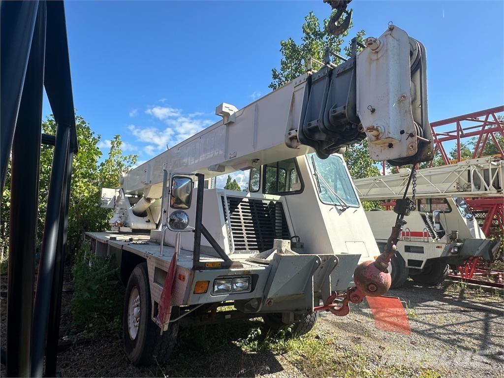 Terex T 230 All terrain cranes