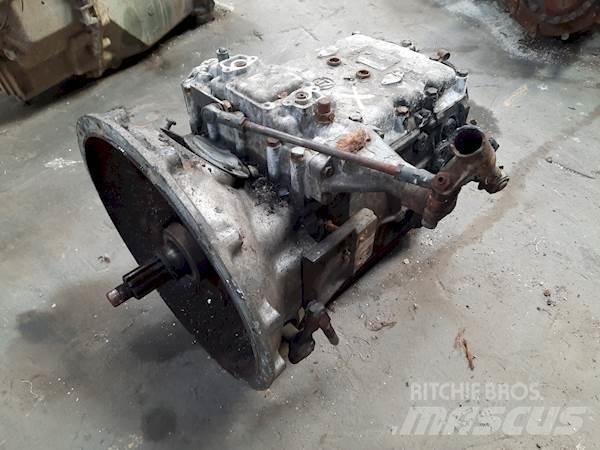 ZF S6-65 Transmission