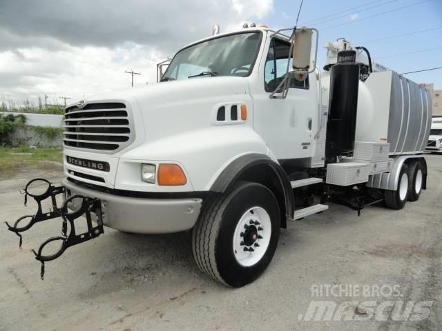 Sterling LT 9500 Combi / vacuum trucks