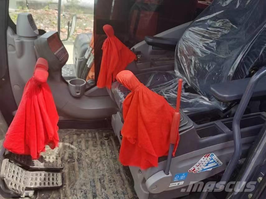 Hitachi ZX 210 Crawler excavators