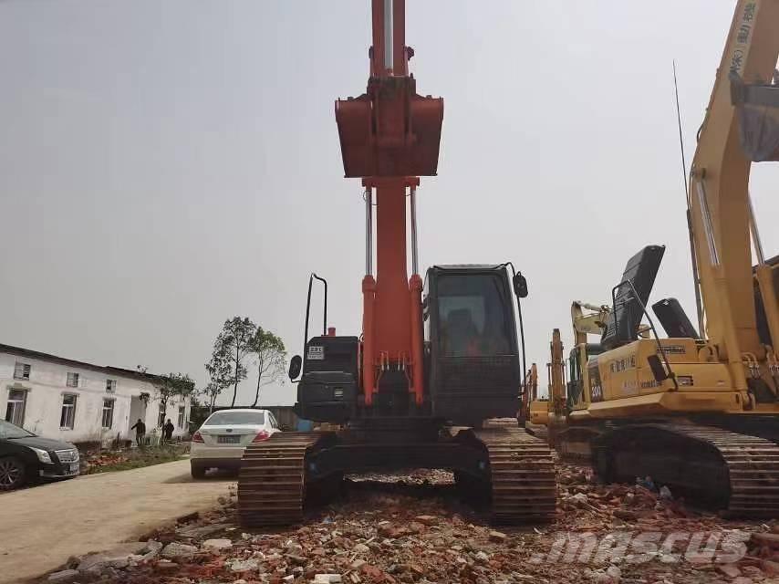 Hitachi ZX 210 Crawler excavators